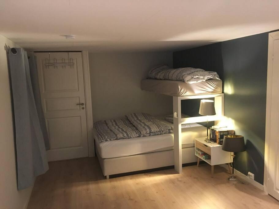 Senja, Skaland Apartment エクステリア 写真